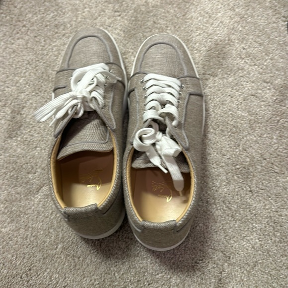 Christian Louboutin - Picture 1 of 3